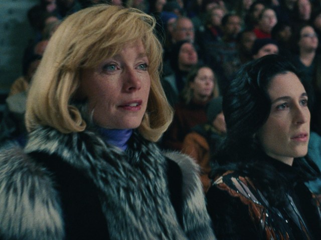 5--Coach-Diane-Rawlinson-(Julianne-Nicholson)-watches-the-ice-in-I,-TONYA,-courtesy-of-NEON