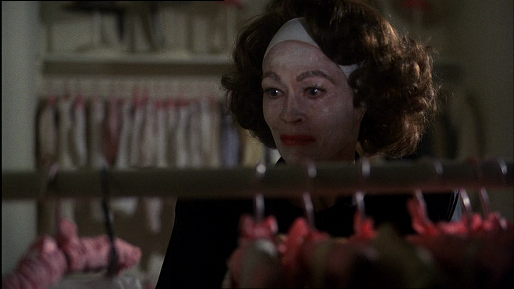 HereComesTheRageMommieDearest