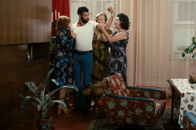 AliFearEatsTheSoulObjectified